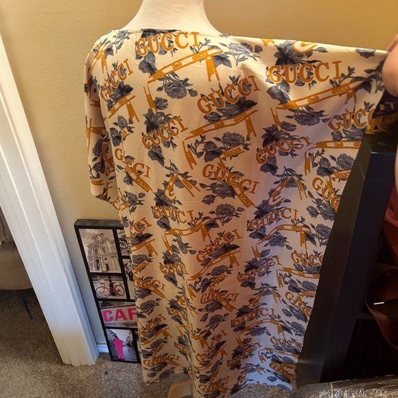 Fashion Beige and Black Graphic Dress - Picture 2 of 5